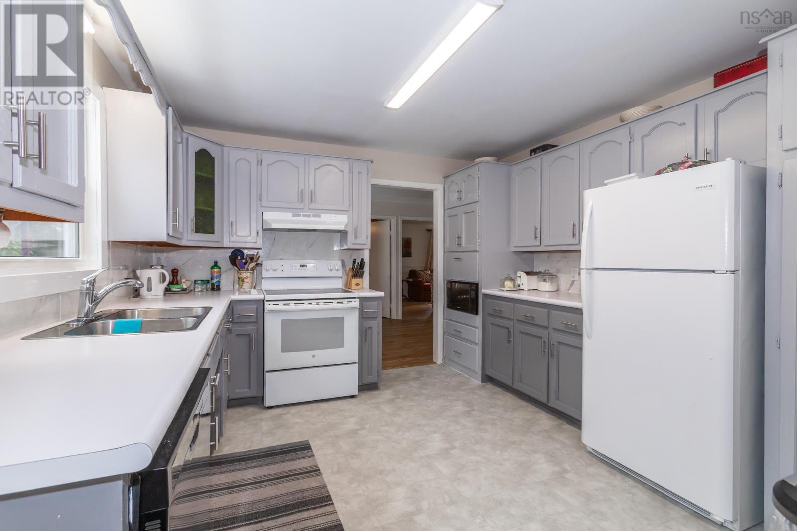 Property 18 of 45 of 790 Parker Mountain Road