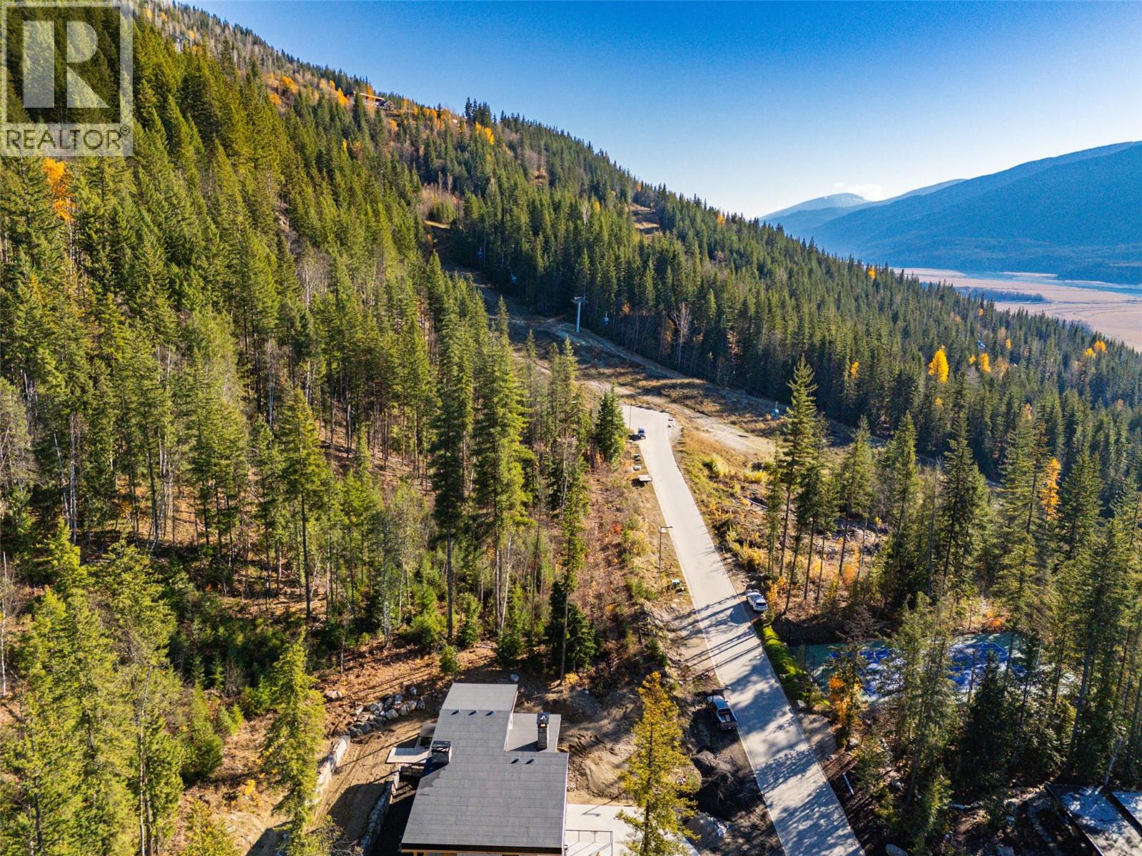 2465 Monashee Court Unit# 22, Revelstoke