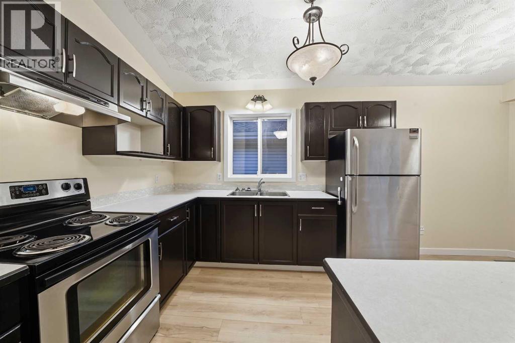 4706 43 Street, Sylvan Lake