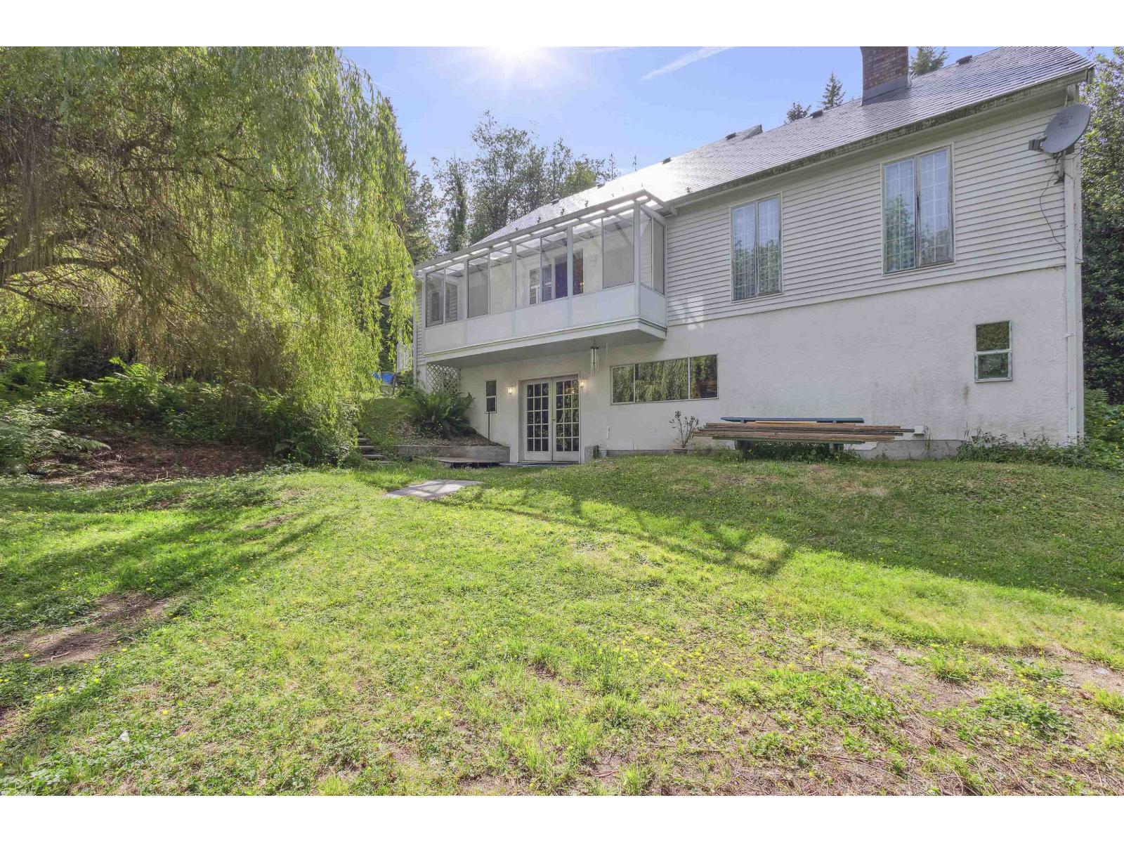 9526 SLATER STREET, Mission