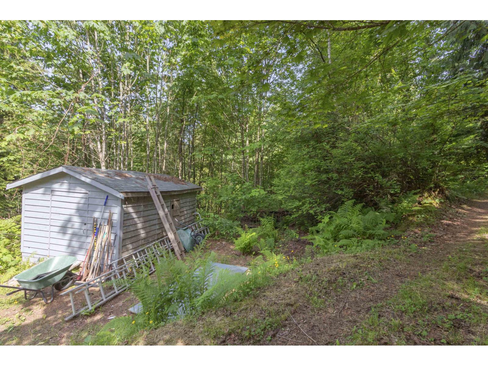 9526 SLATER STREET, Mission