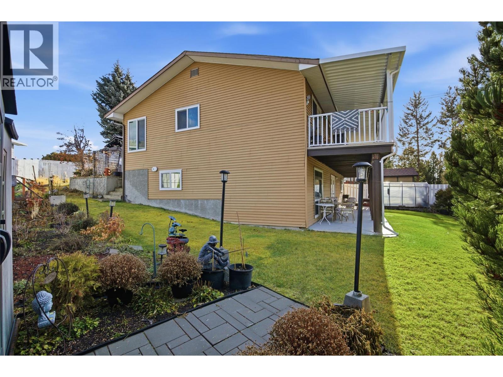 222 DOGWOOD Court, Logan Lake