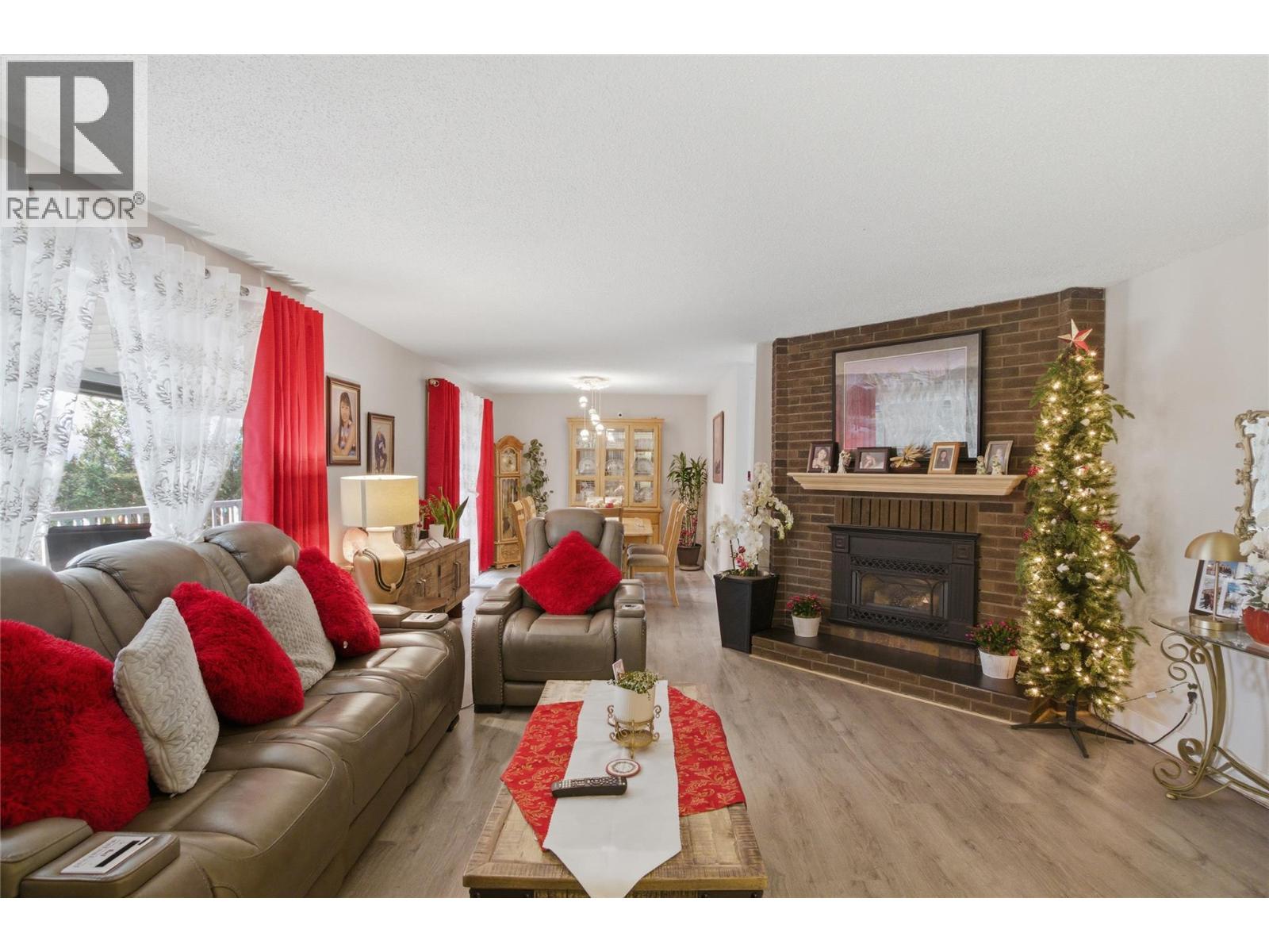 222 DOGWOOD Court, Logan Lake