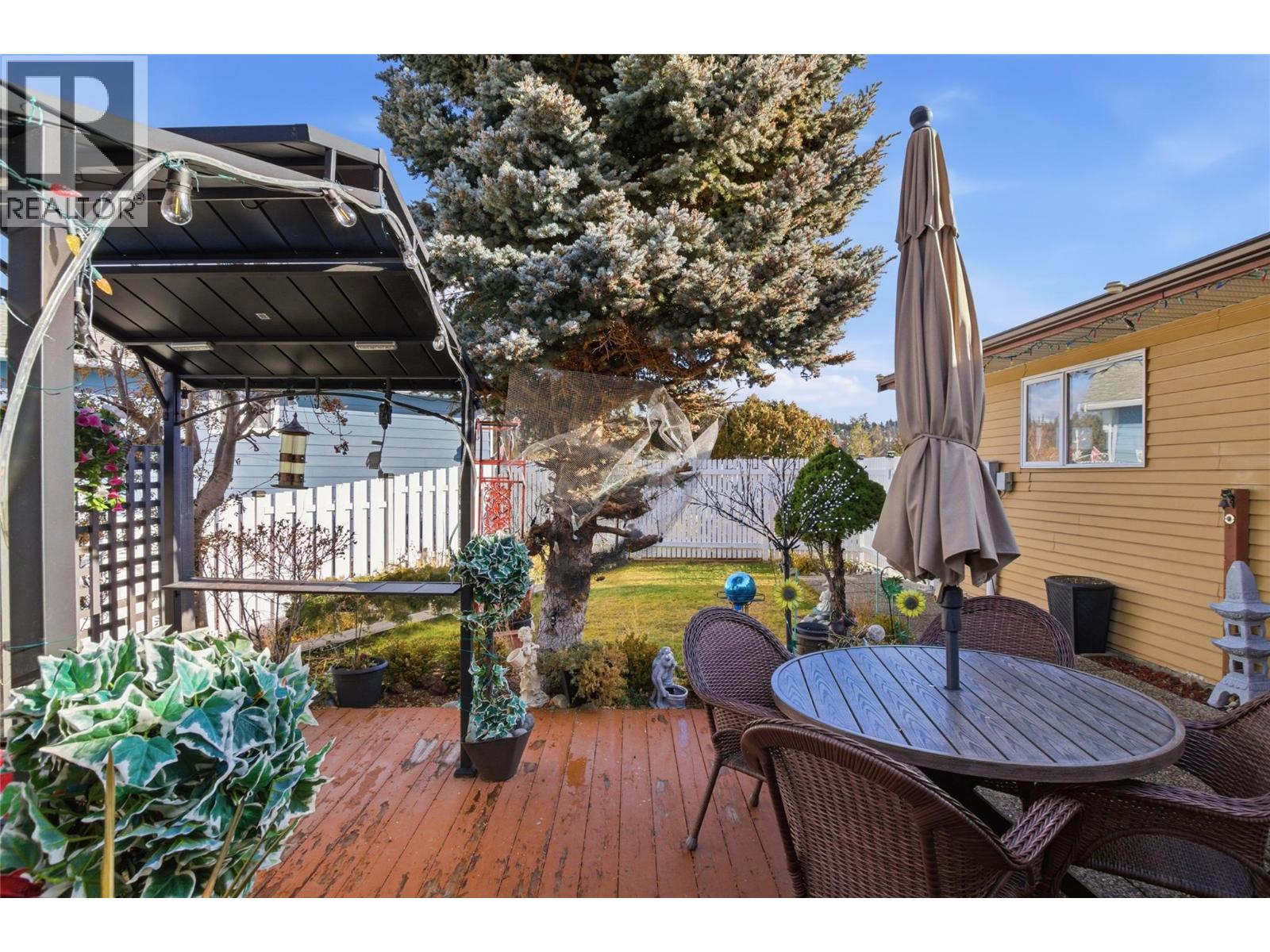 222 DOGWOOD Court, Logan Lake