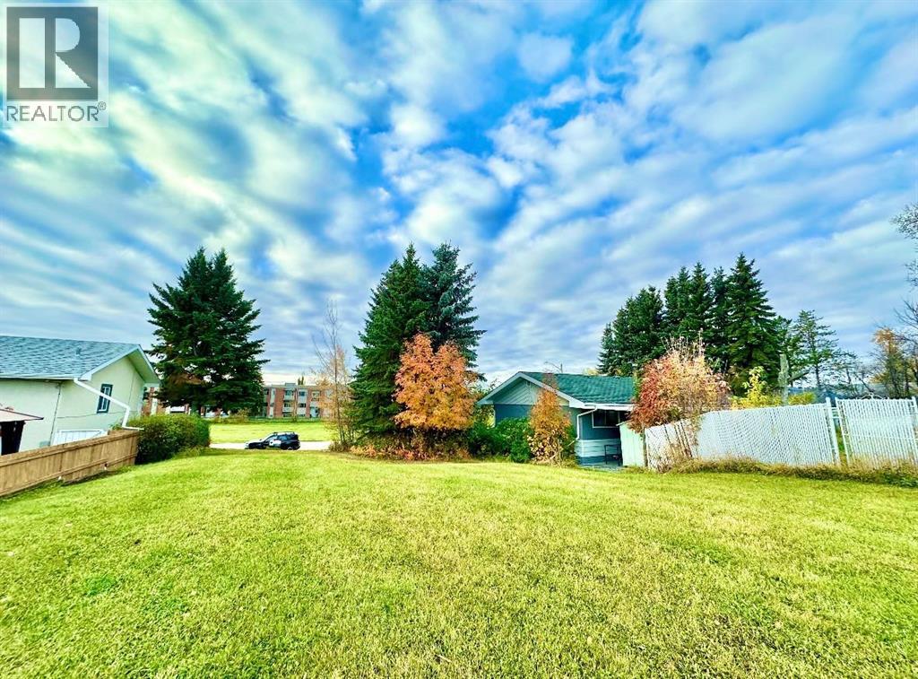 10316 103 Ave, Lac La Biche