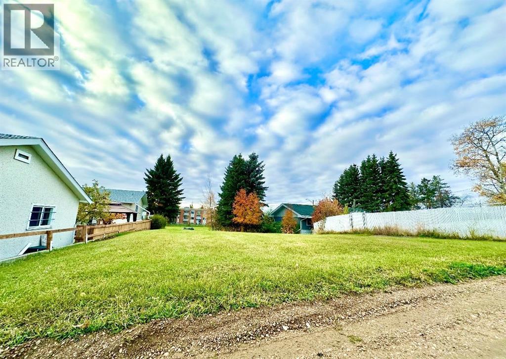 10316 103 Ave, Lac La Biche