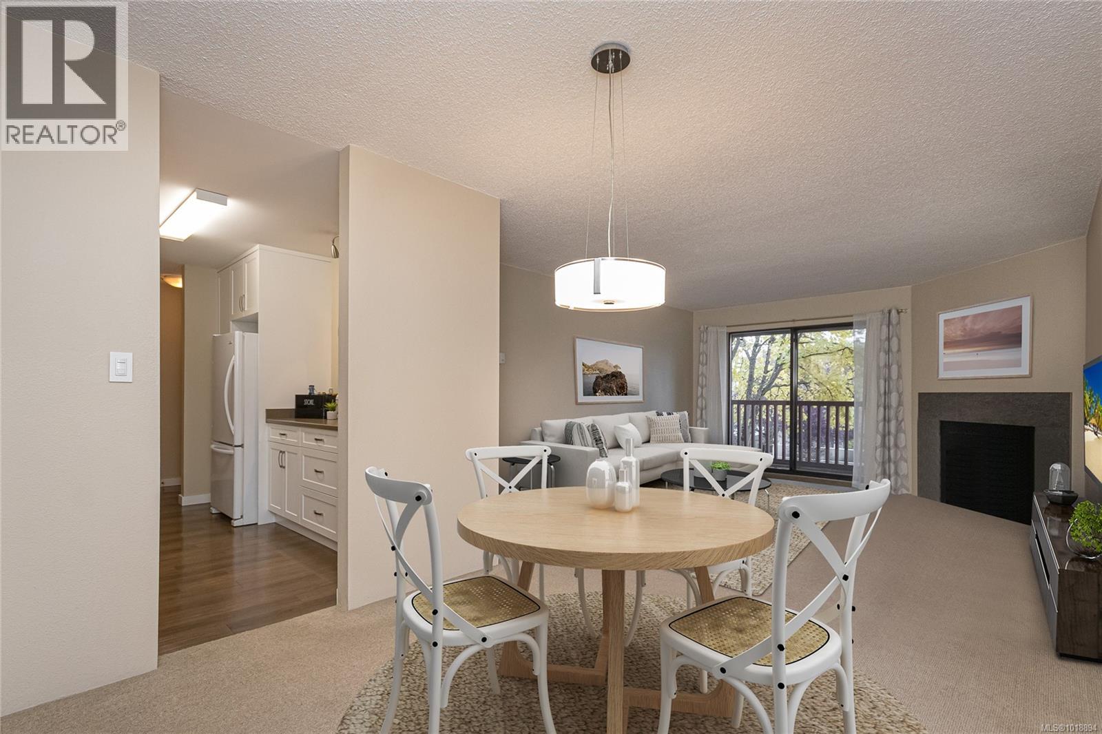 208 3255 Glasgow Ave, Saanich