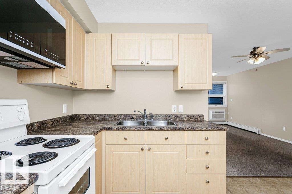 #220 8802 SOUTHFORT DR, Fort Saskatchewan