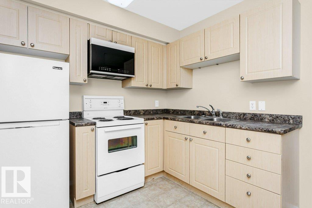 #220 8802 SOUTHFORT DR, Fort Saskatchewan