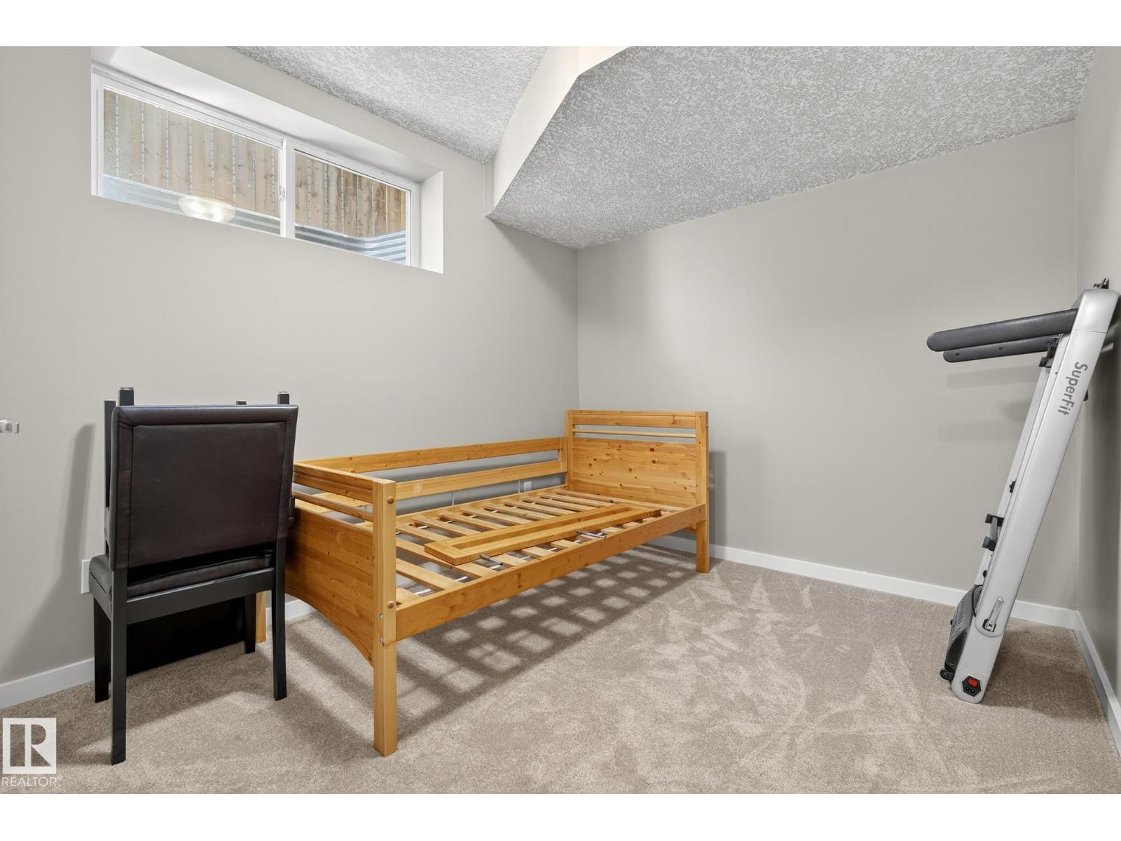 10 CODETTE WY, Sherwood Park