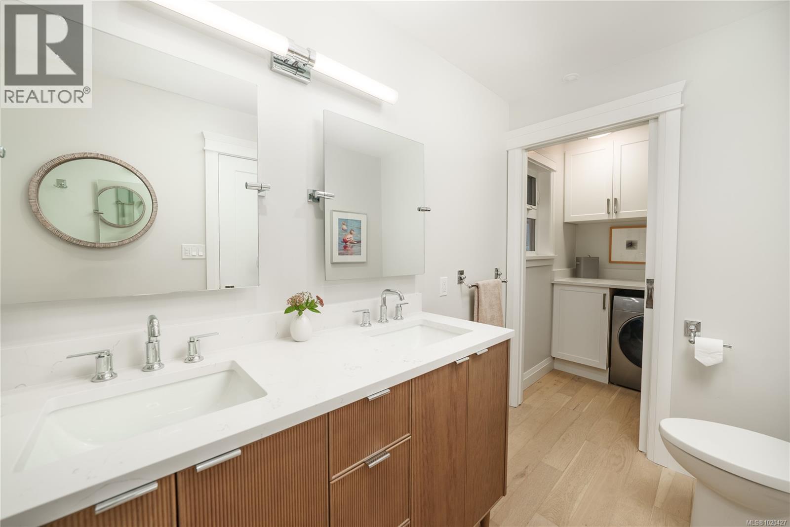  2780 Arbutus Road, Saanich