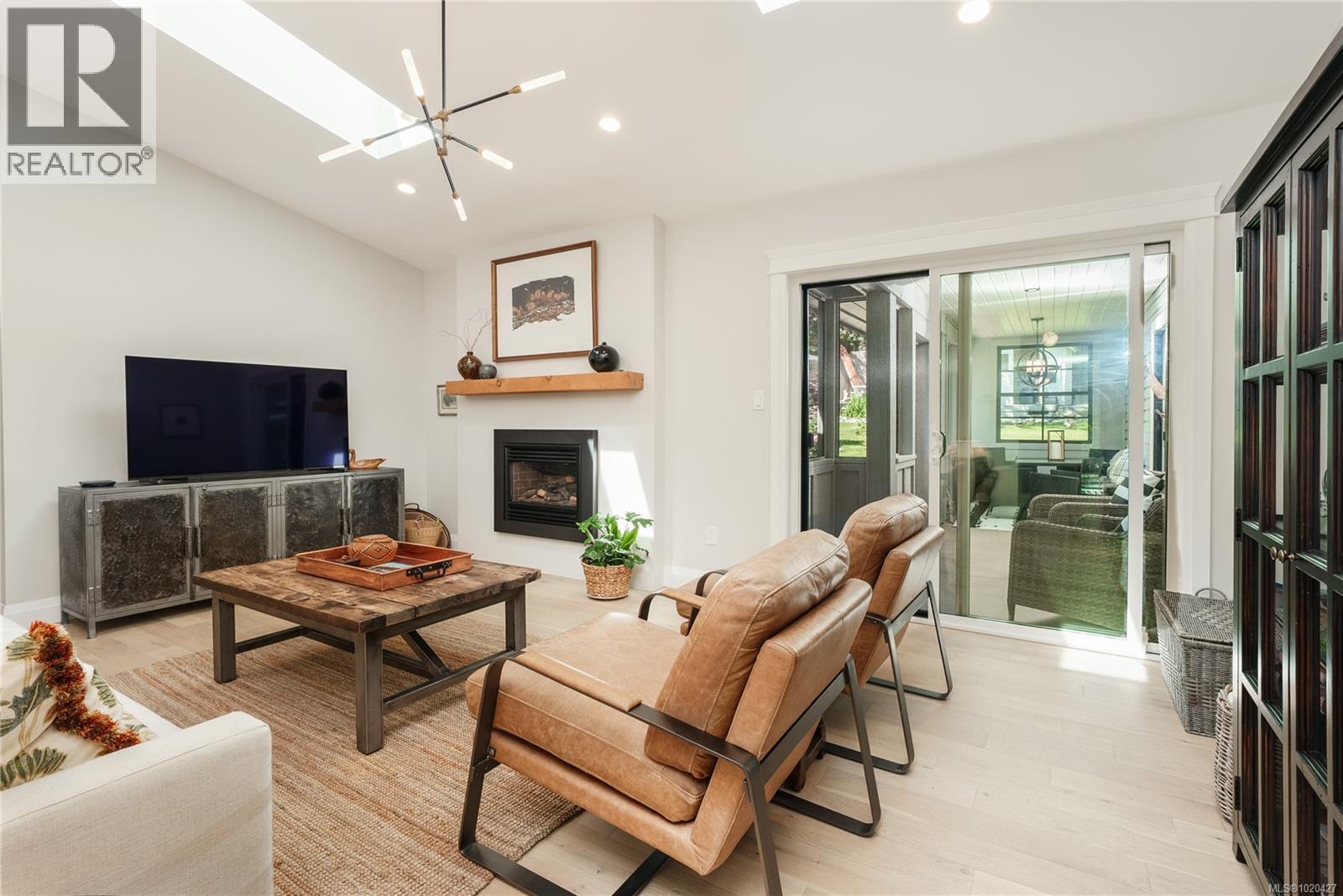  2780 Arbutus Road, Saanich