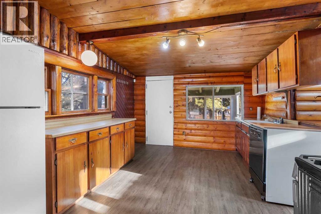 4523 48 Street, Sylvan Lake