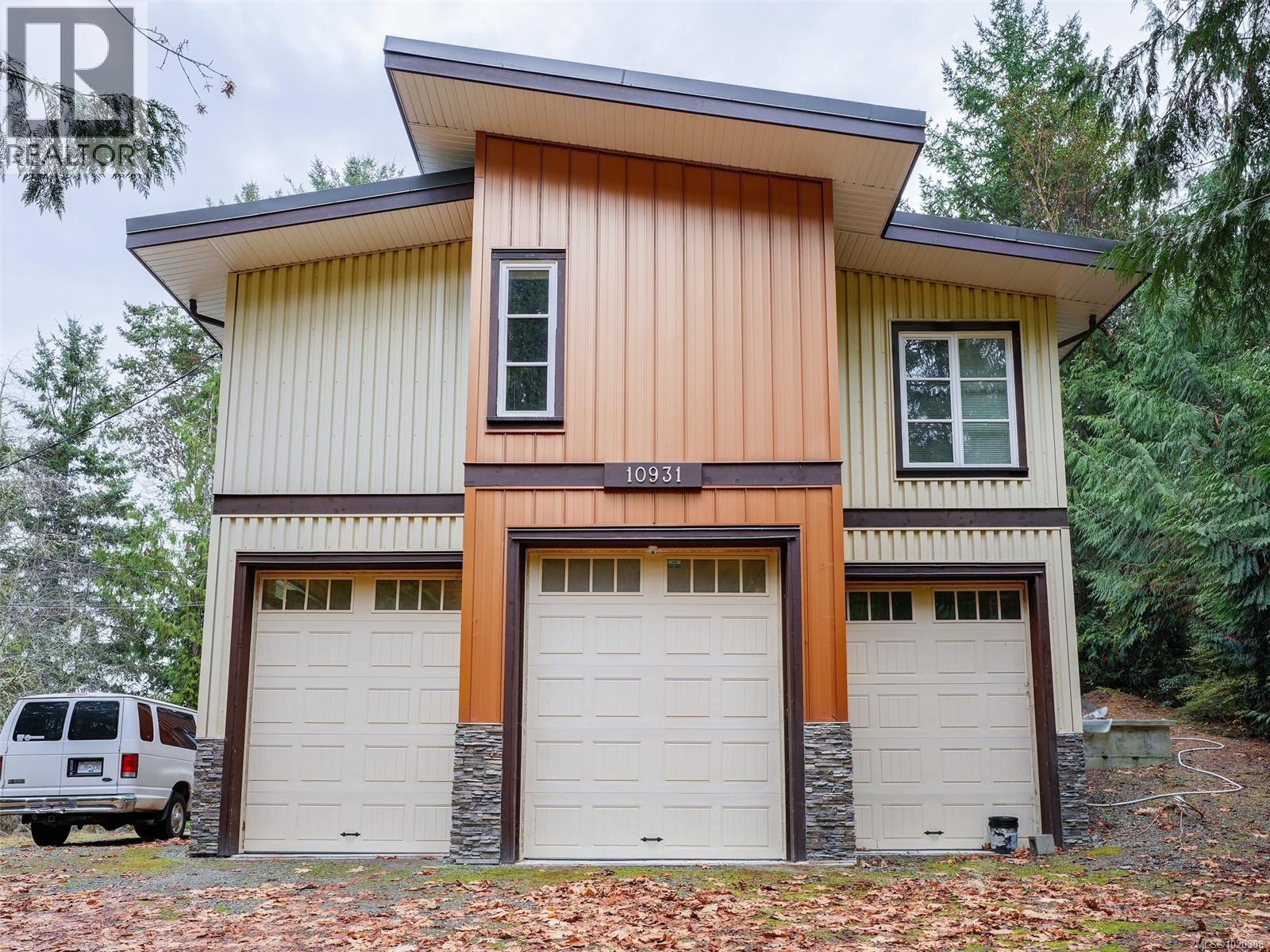 10931 Inwood Rd, North Saanich