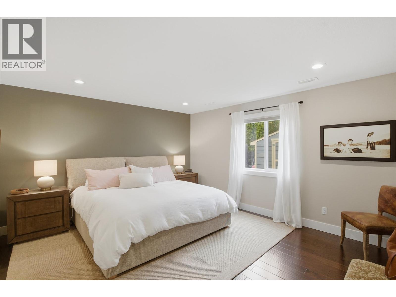 2780 BEACHMOUNT Crescent, Kamloops