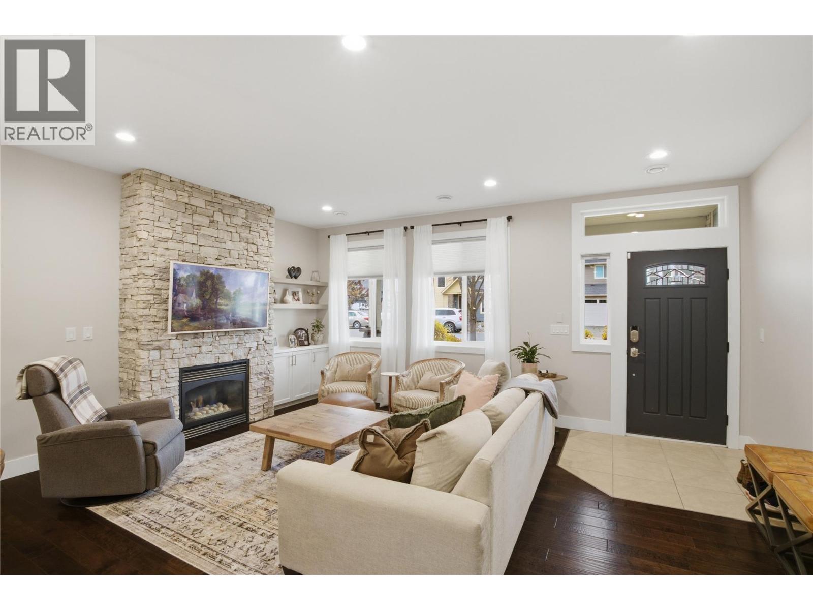 2780 BEACHMOUNT Crescent, Kamloops