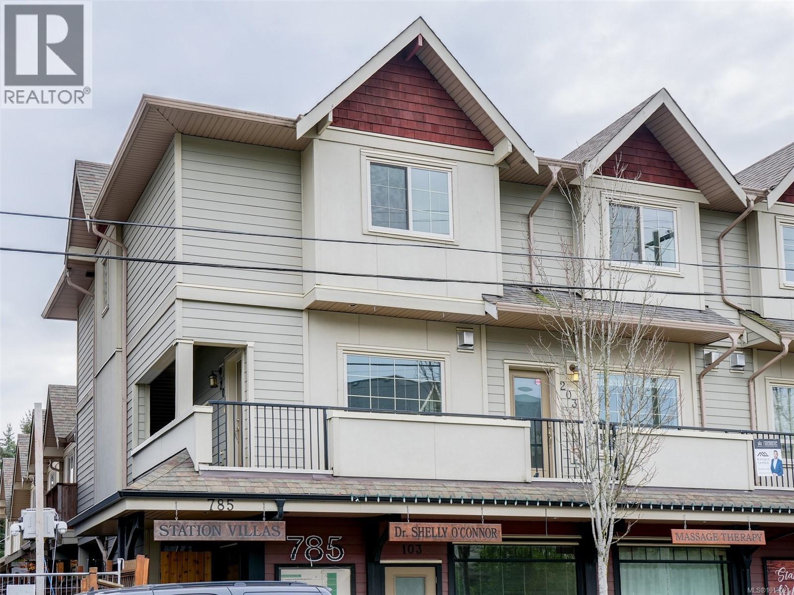 201 785 Station Ave, Langford