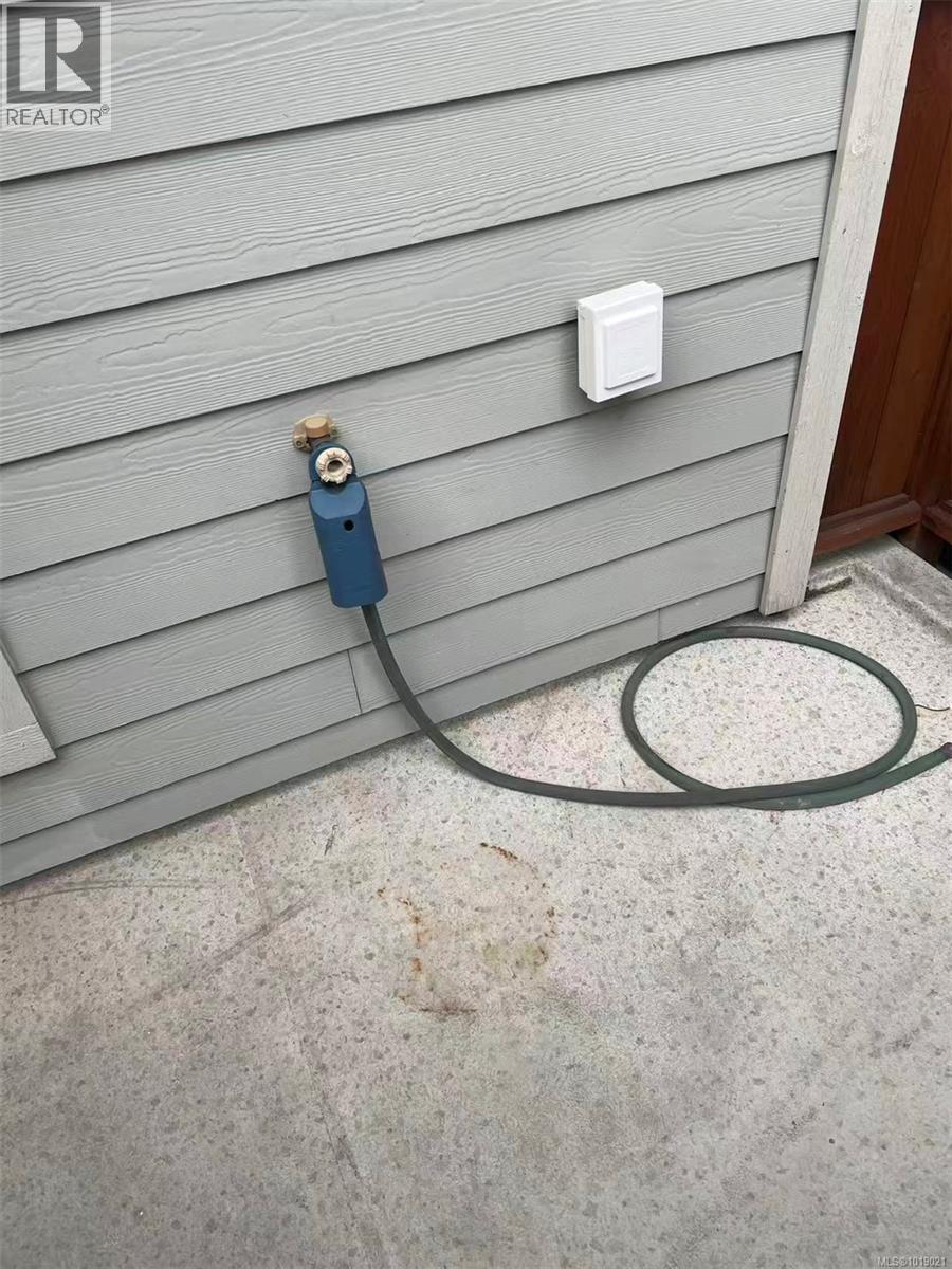 201 785 Station Ave, Langford