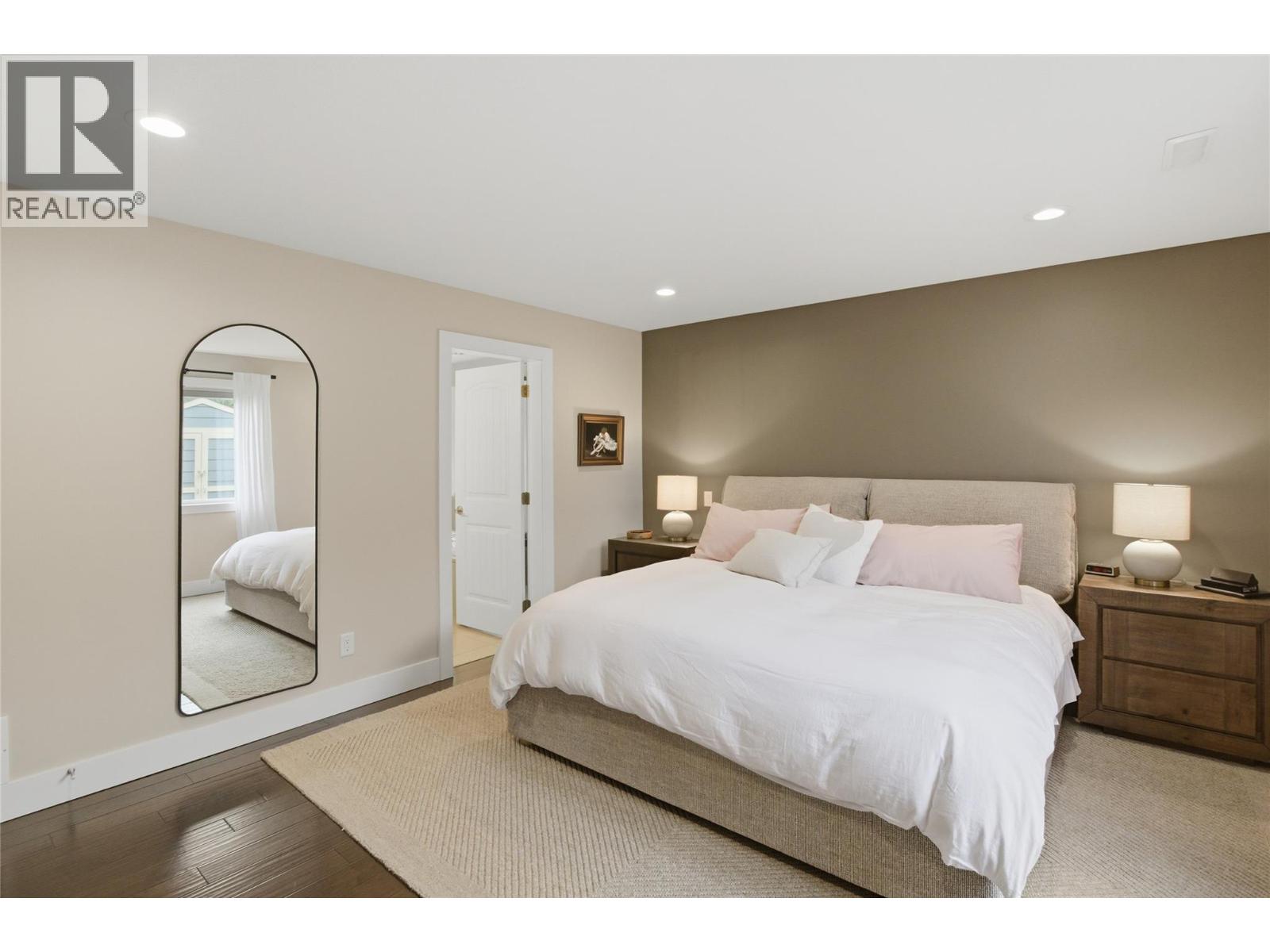 2780 BEACHMOUNT Crescent, Kamloops