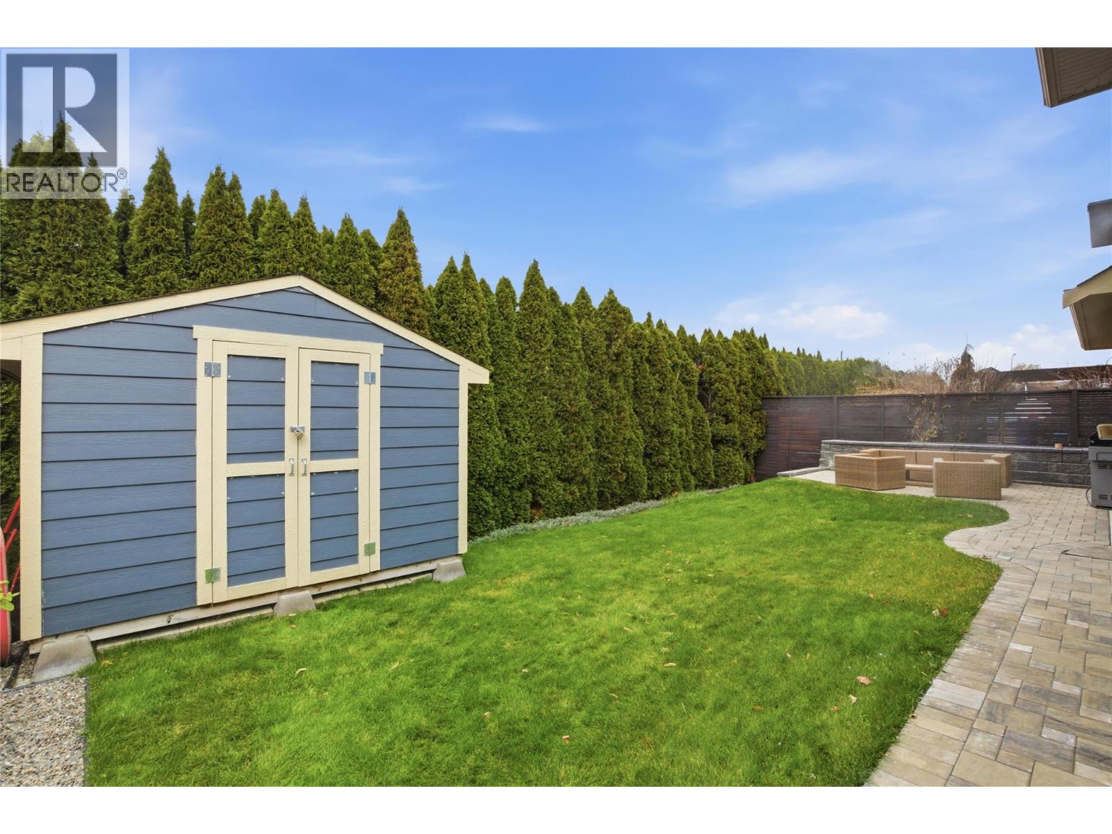 2780 BEACHMOUNT Crescent, Kamloops