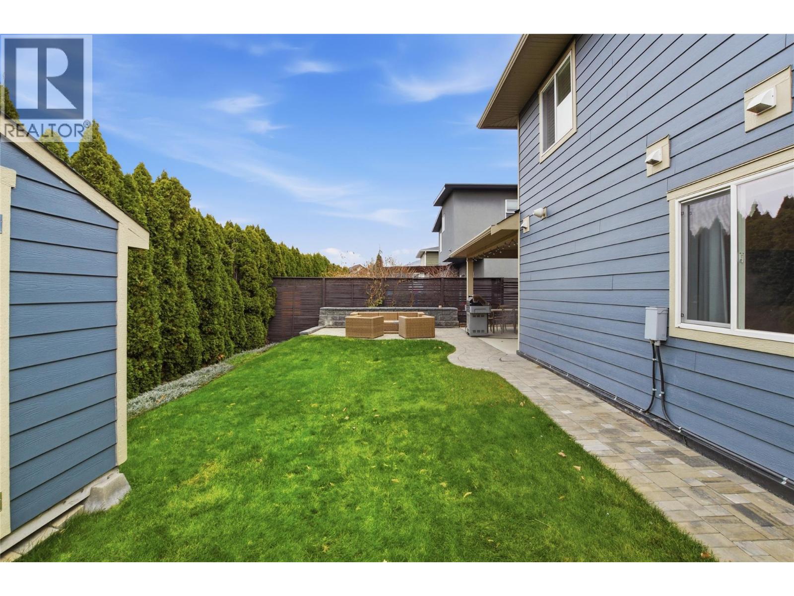 2780 BEACHMOUNT Crescent, Kamloops