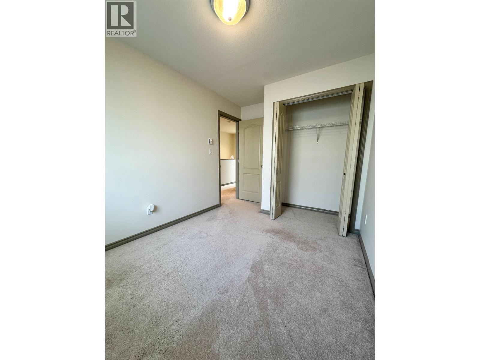 8 7700 ABERCROMBIE DRIVE, Richmond