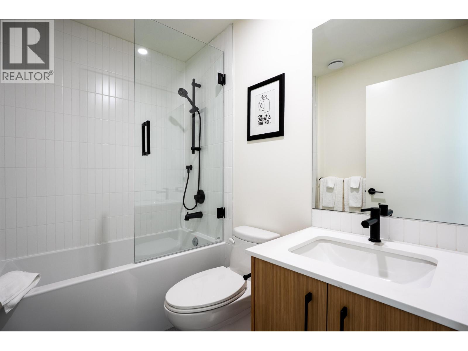 TH8 610 E 3RD STREET, North Vancouver