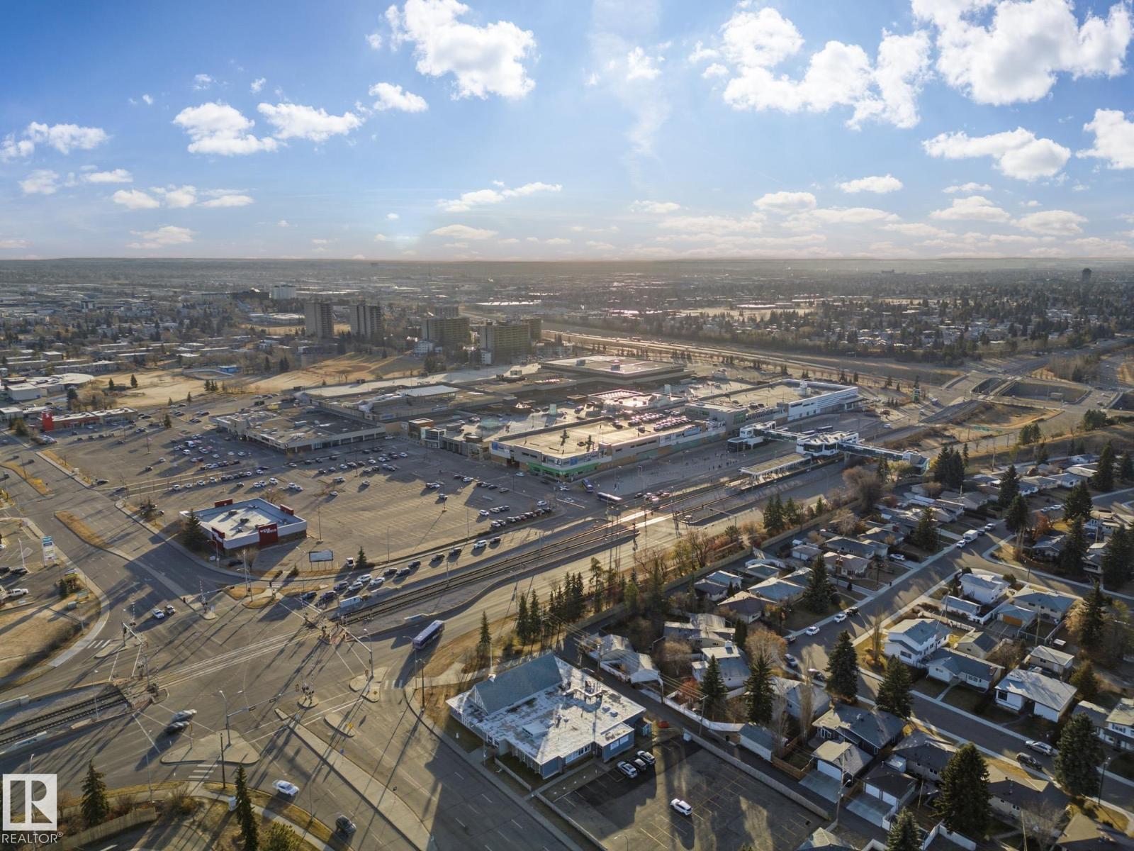 11324 53 AV NW, Edmonton