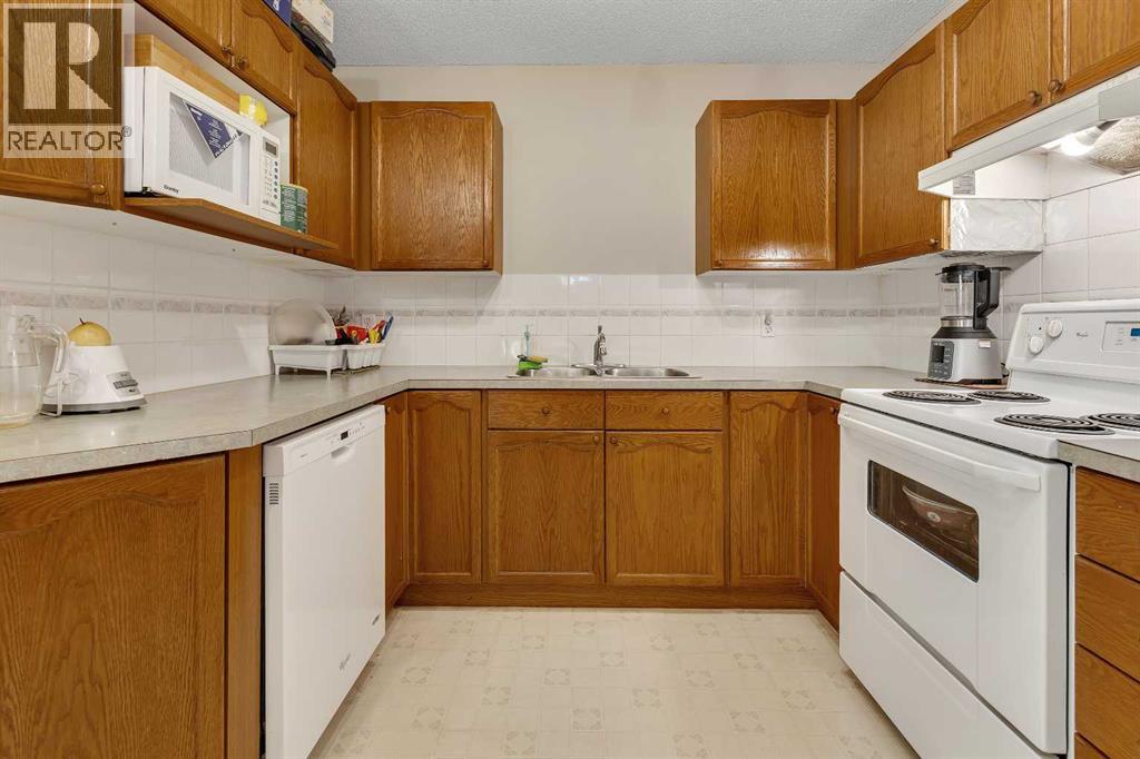 Single Family House for Sale in   Harvest Gold Manor NE Harvest Hills Calgary 