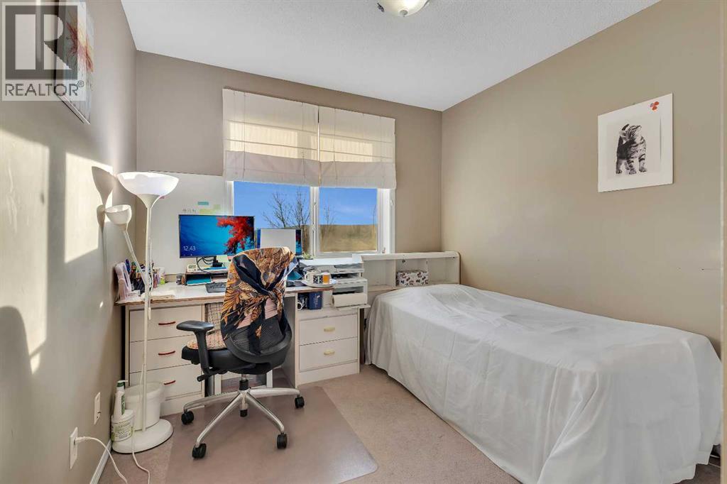 Single Family House for Sale in   Harvest Gold Manor NE Harvest Hills Calgary 