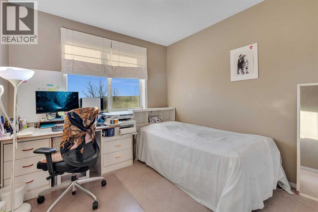 Single Family House for Sale in   Harvest Gold Manor NE Harvest Hills Calgary 