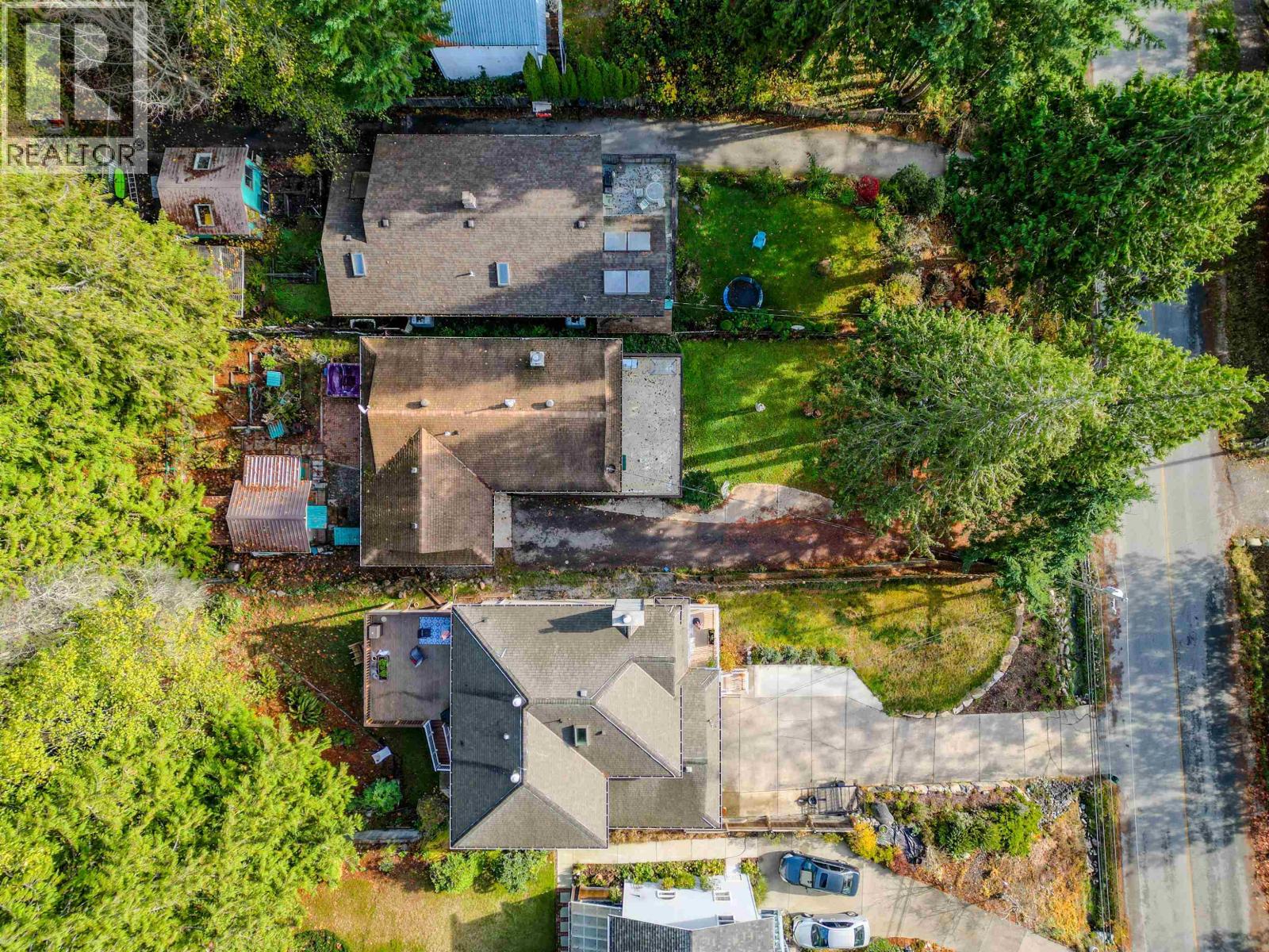 538 REED ROAD, Gibsons