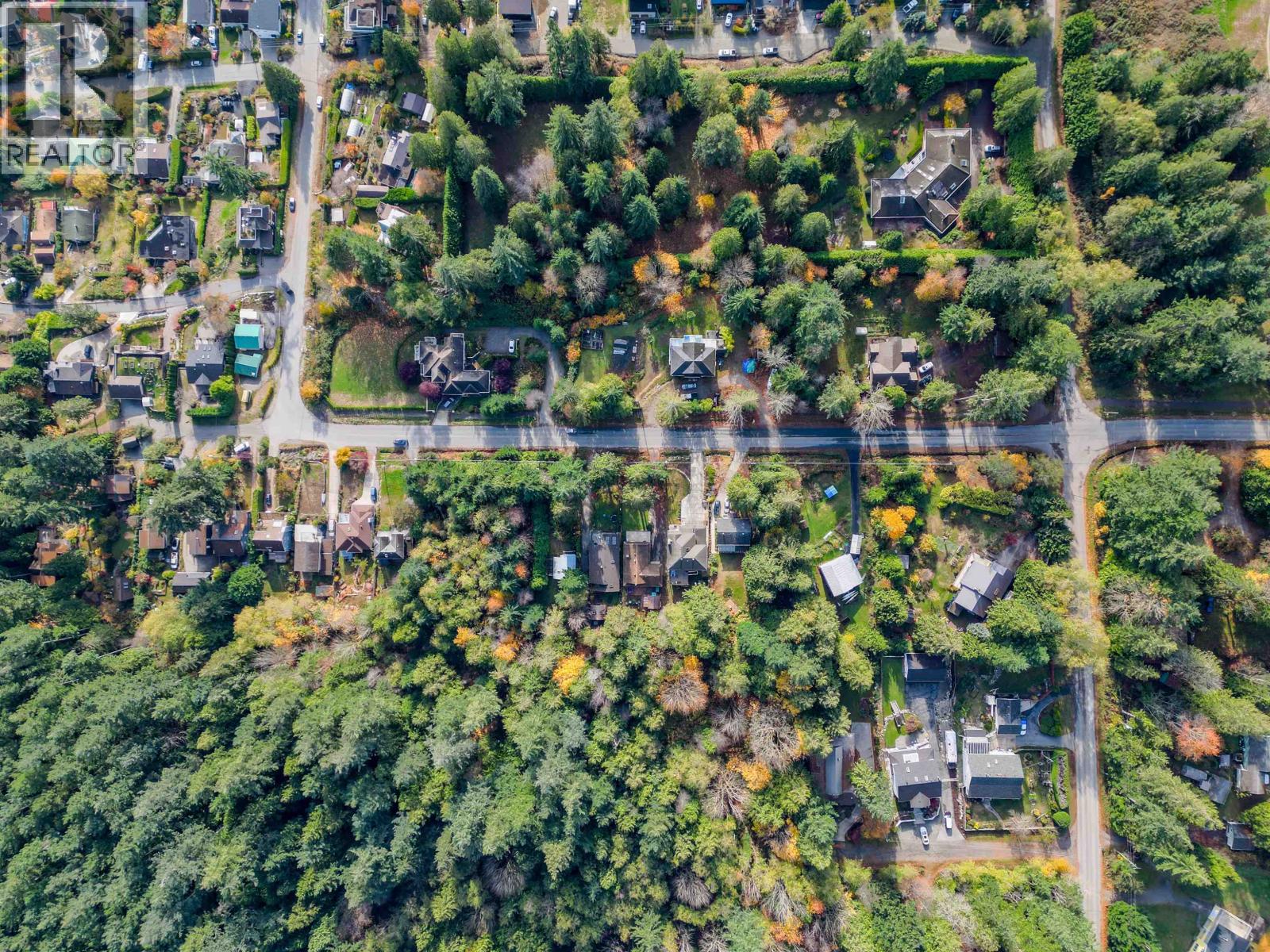 538 REED ROAD, Gibsons