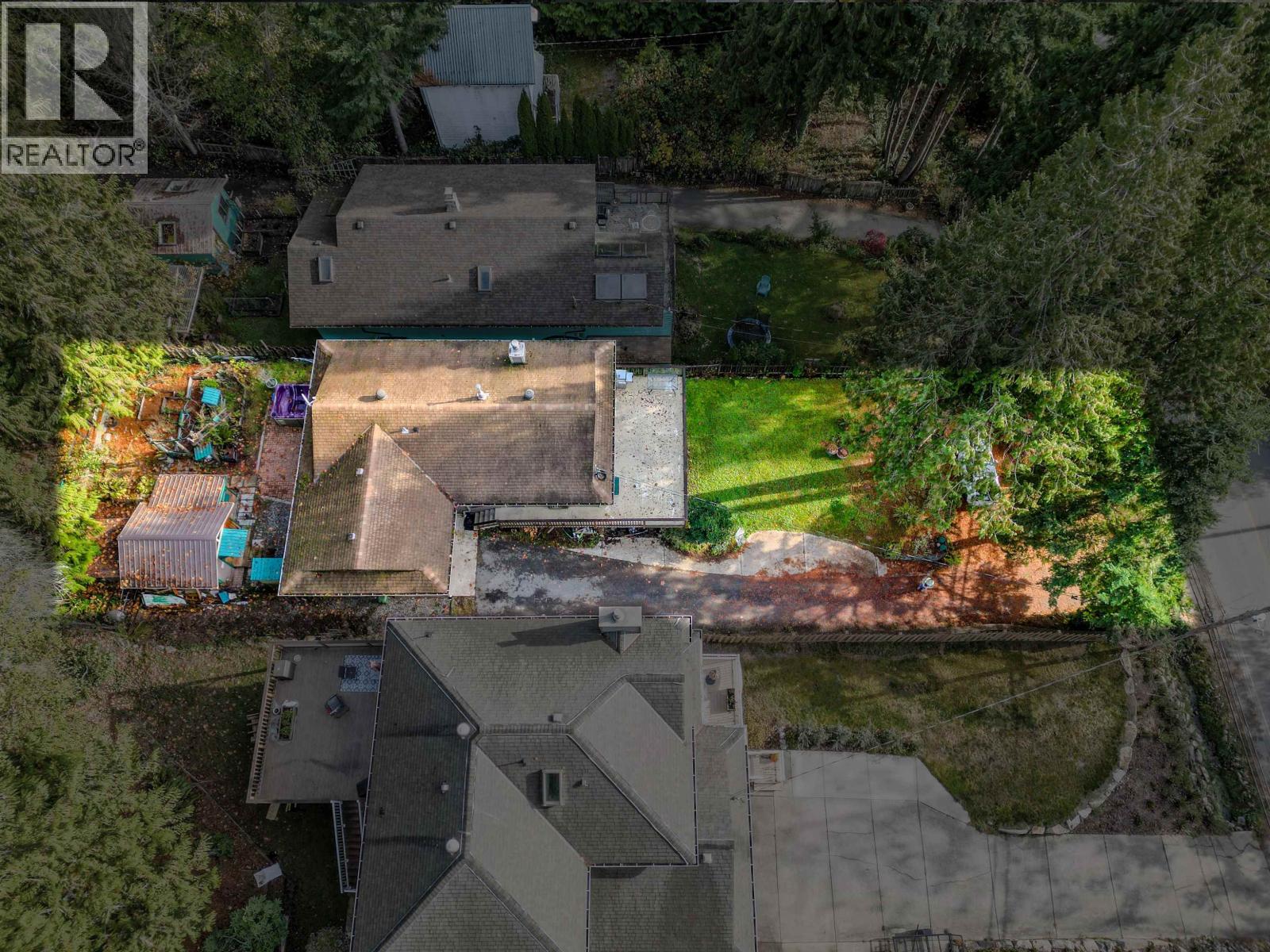 538 REED ROAD, Gibsons