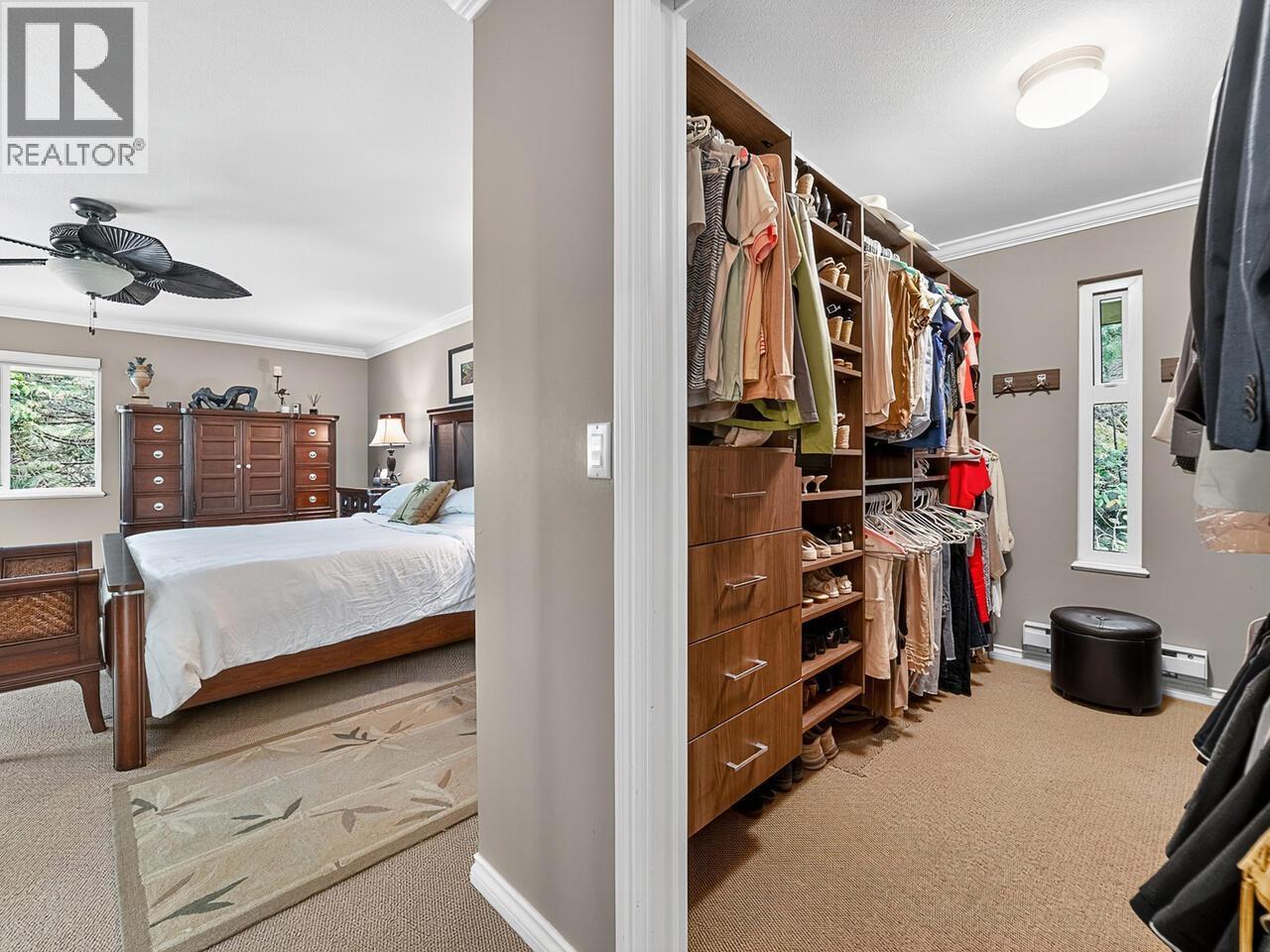 5302 WESTHAVEN WYND, West Vancouver