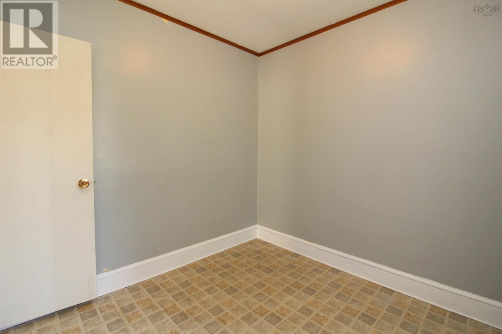 Property 18 of 30 of 48 Judge Fulton Road