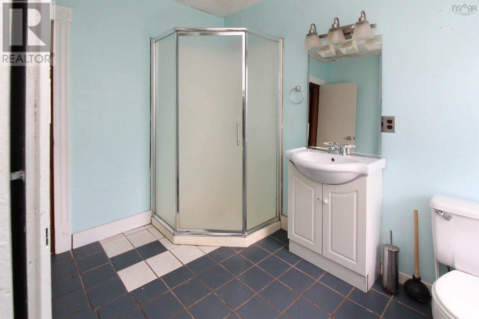 Property 21 of 30 of 48 Judge Fulton Road