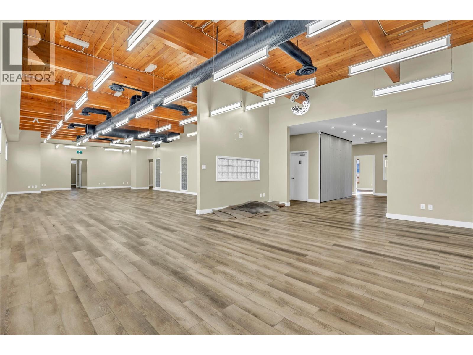 210 284 Main Street, Penticton