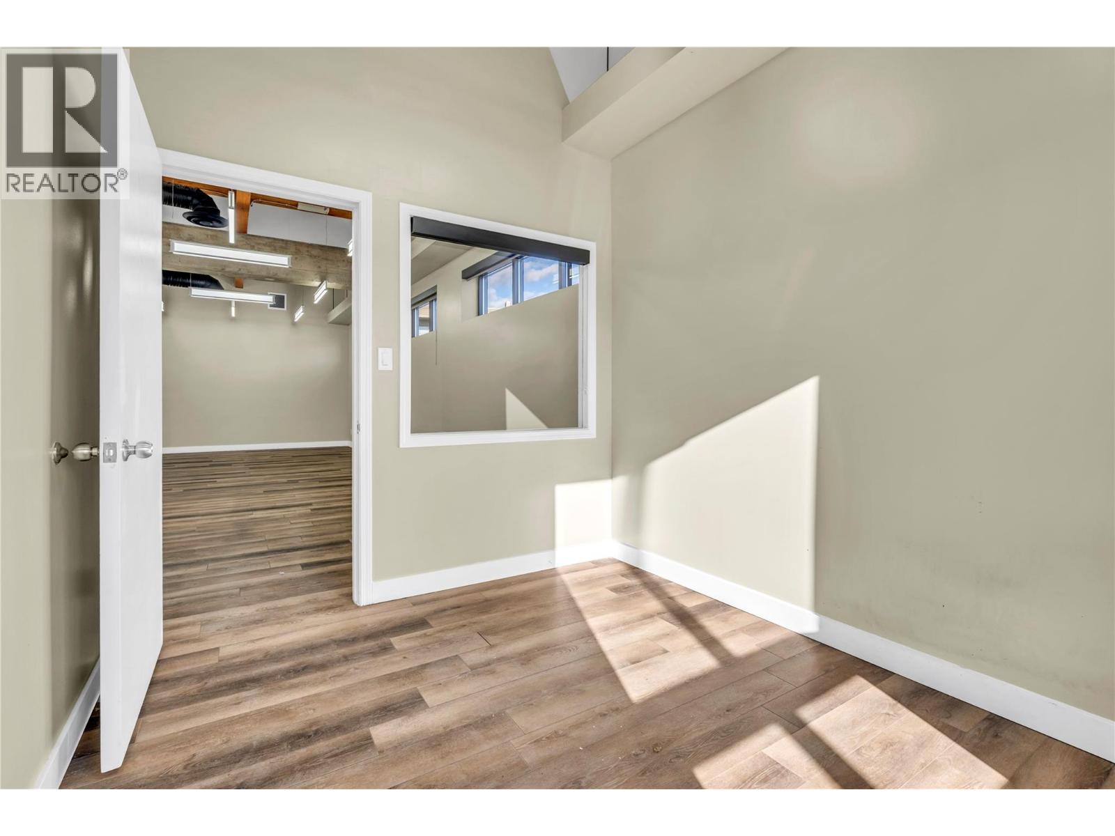 210 284 Main Street, Penticton