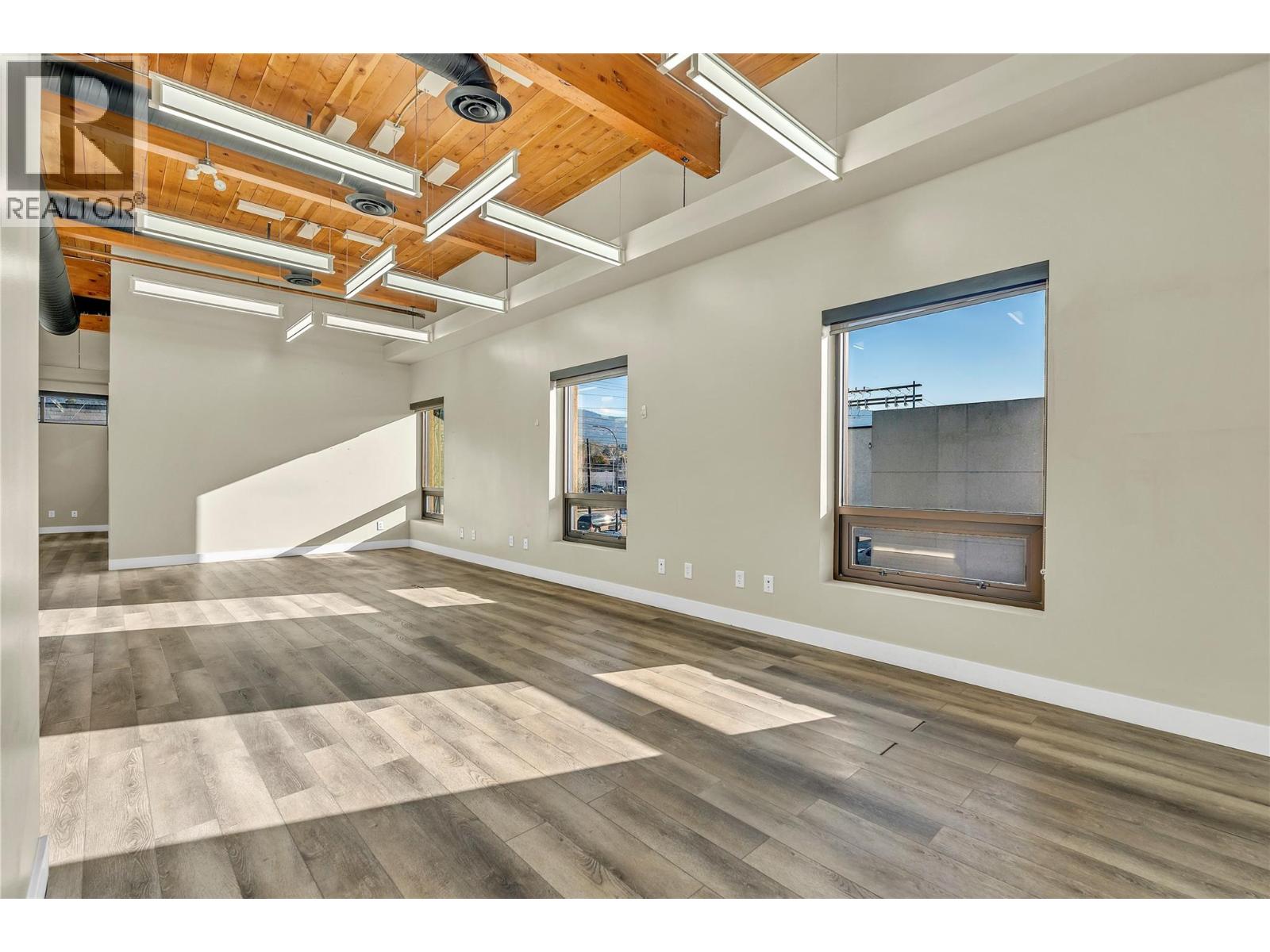 210 284 Main Street, Penticton