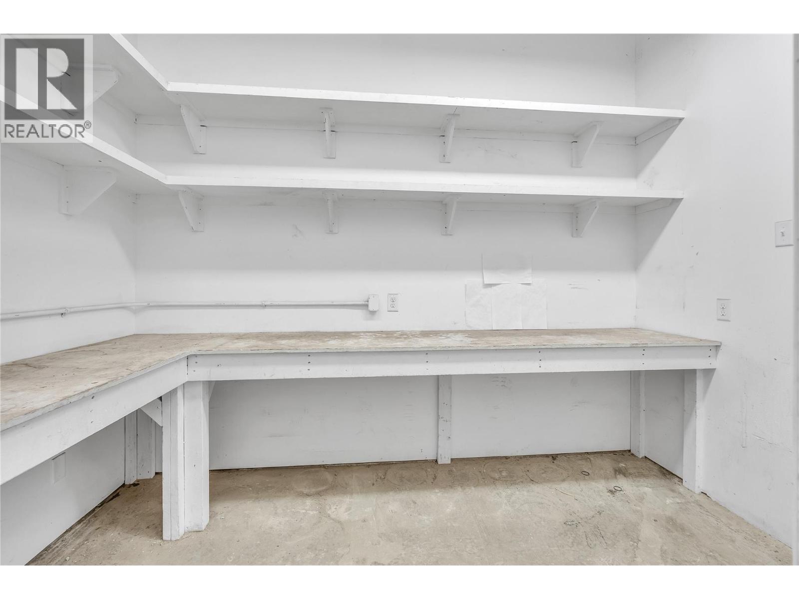 210 284 Main Street, Penticton