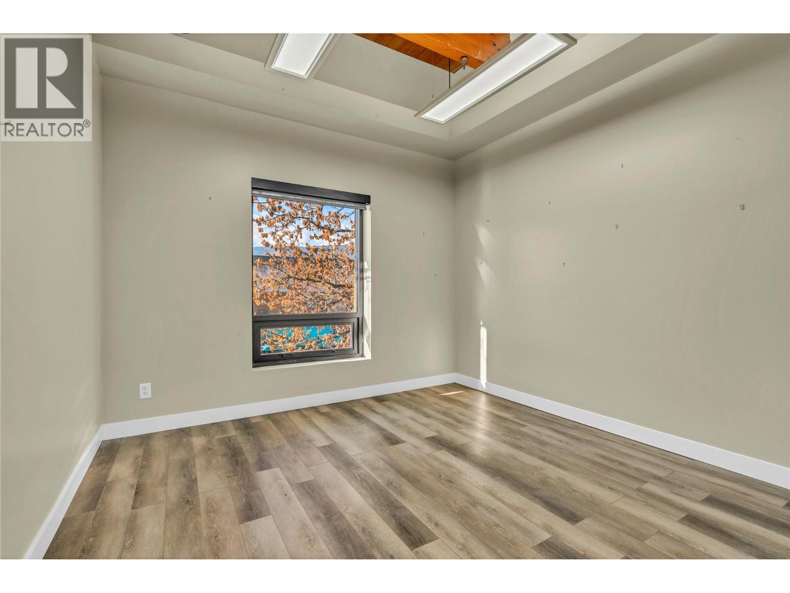 210 284 Main Street, Penticton