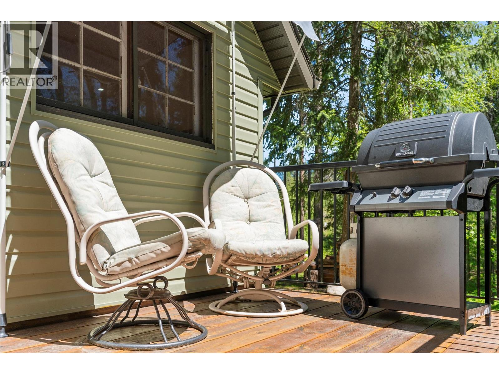 5950 Crouse Creek Forest, Westbridge