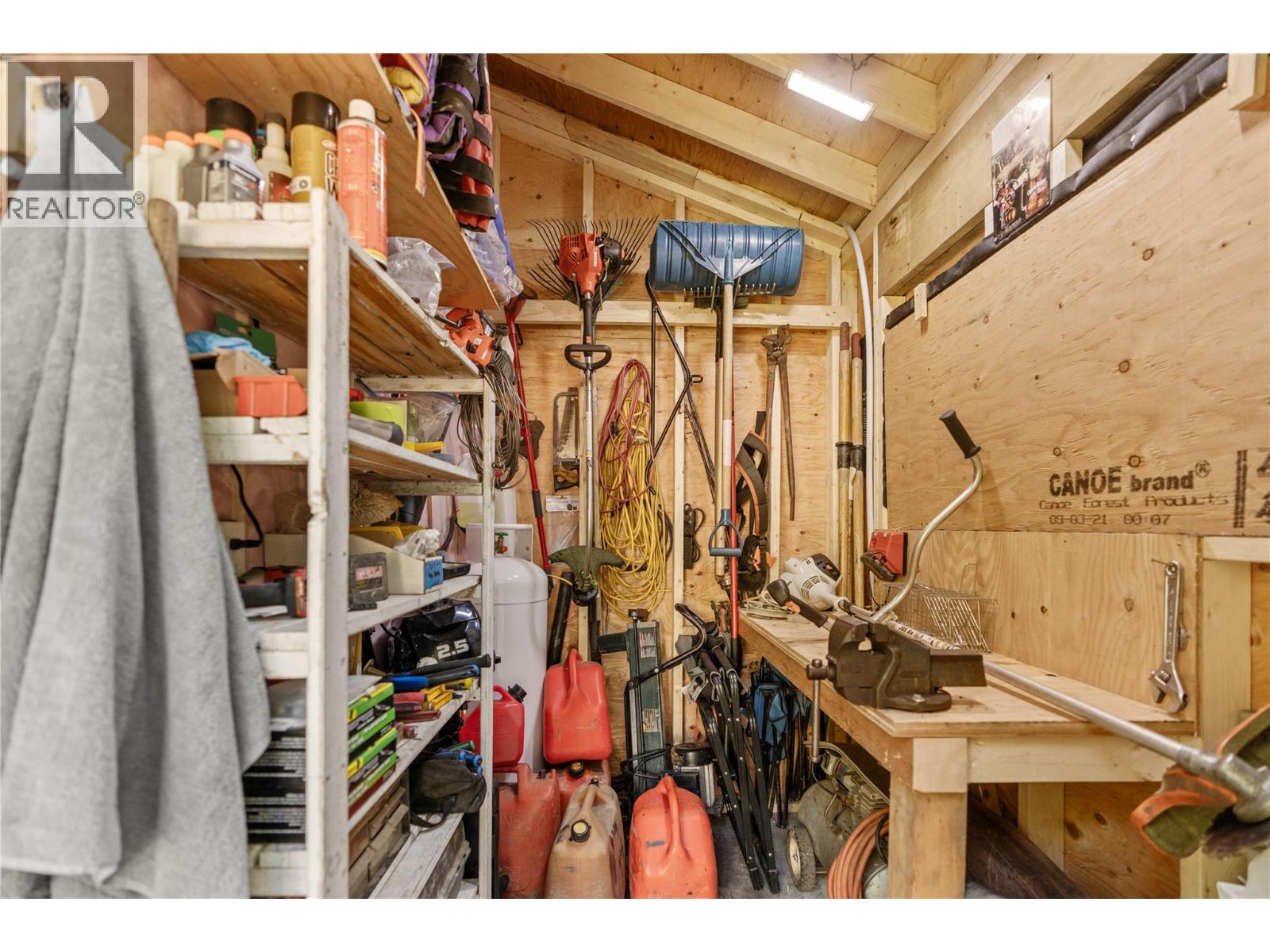 5950 Crouse Creek Forest, Westbridge