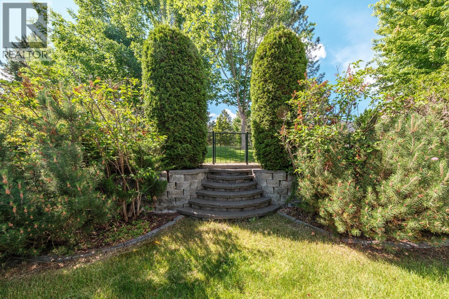  4349 Gallaghers Fairway South, Kelowna