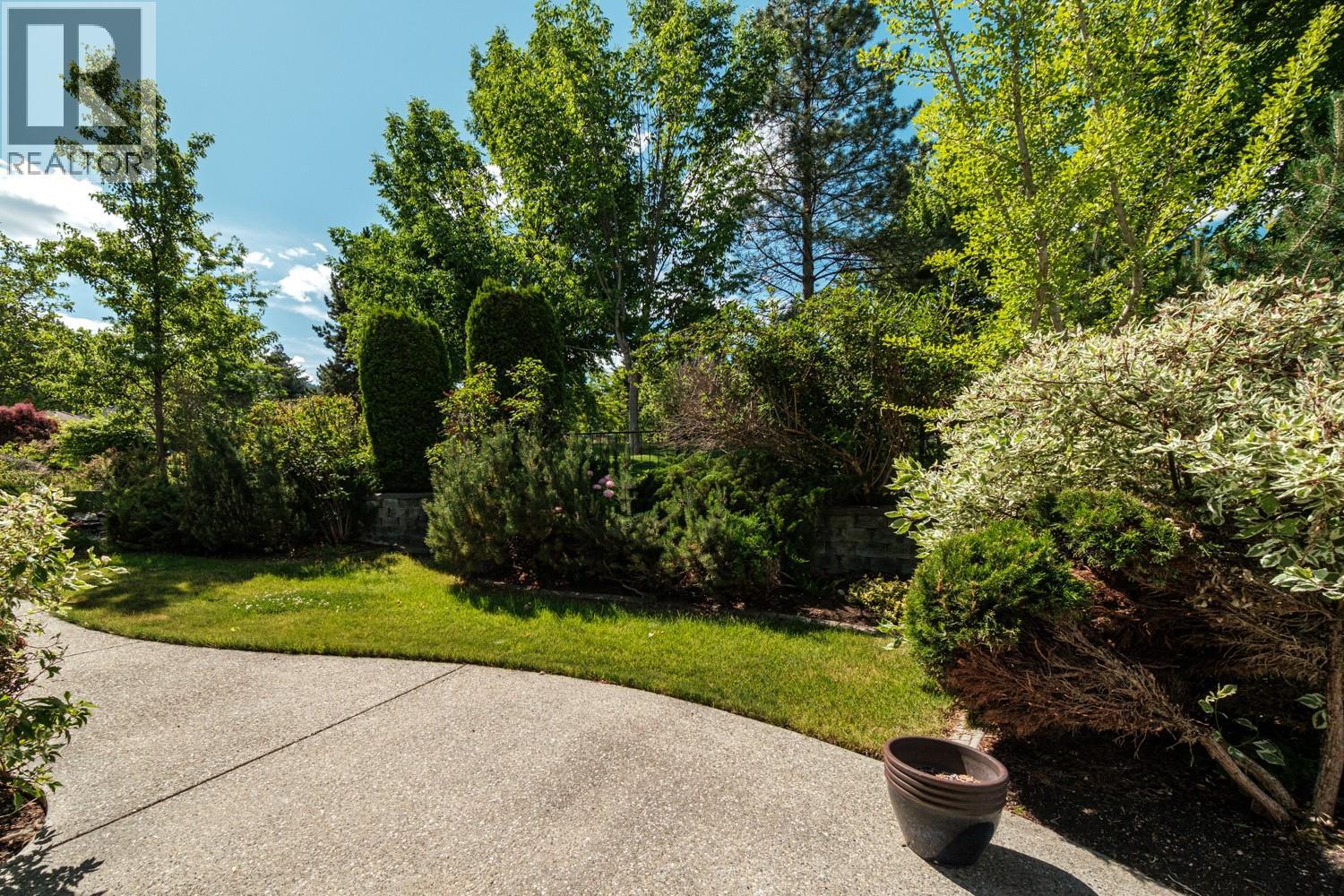  4349 Gallaghers Fairway South, Kelowna