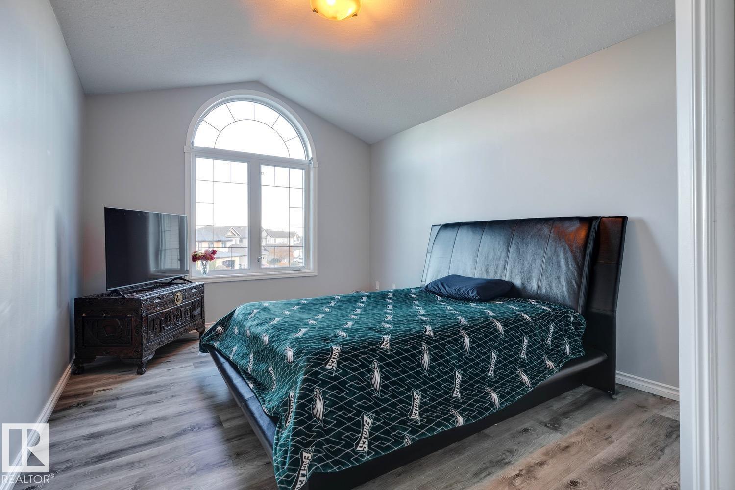 17806 109 ST NW, Edmonton