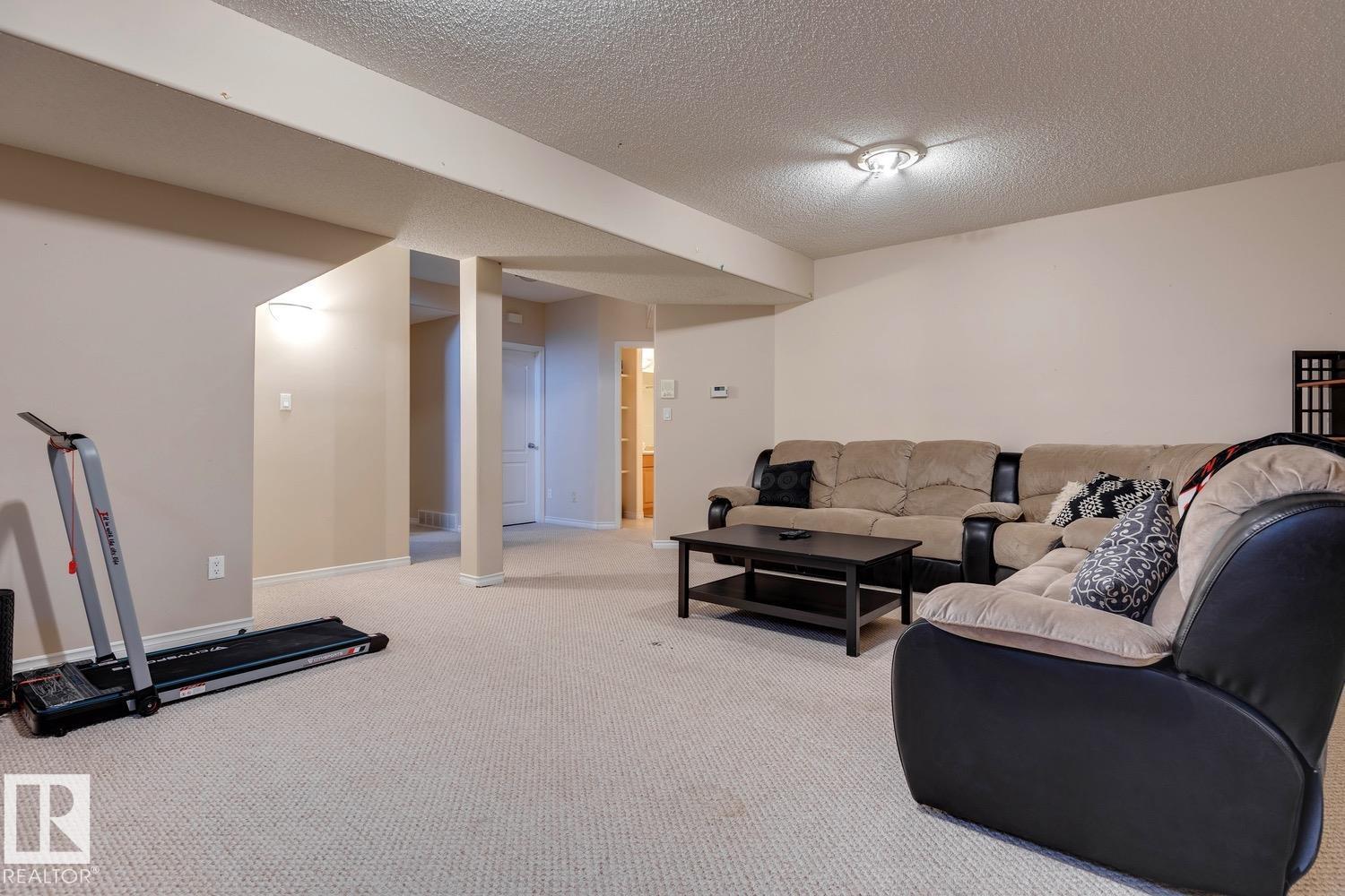 17806 109 ST NW, Edmonton