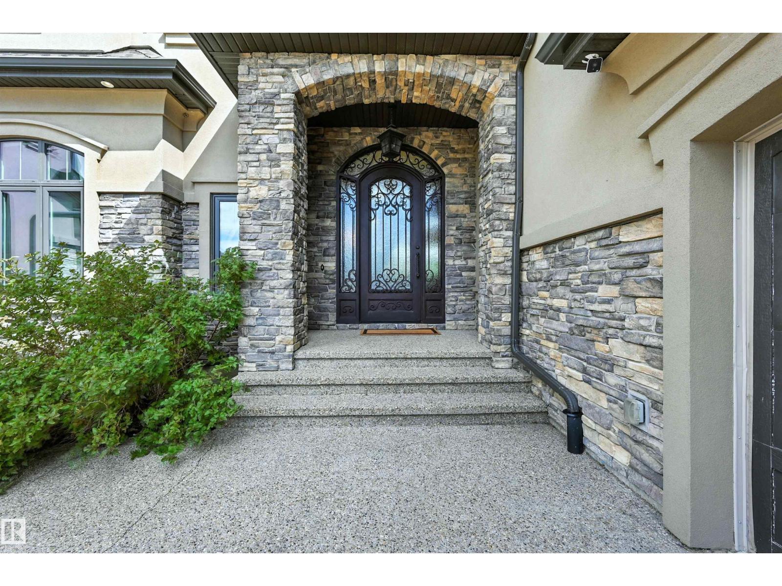 631 HOWATT DR SW, Edmonton