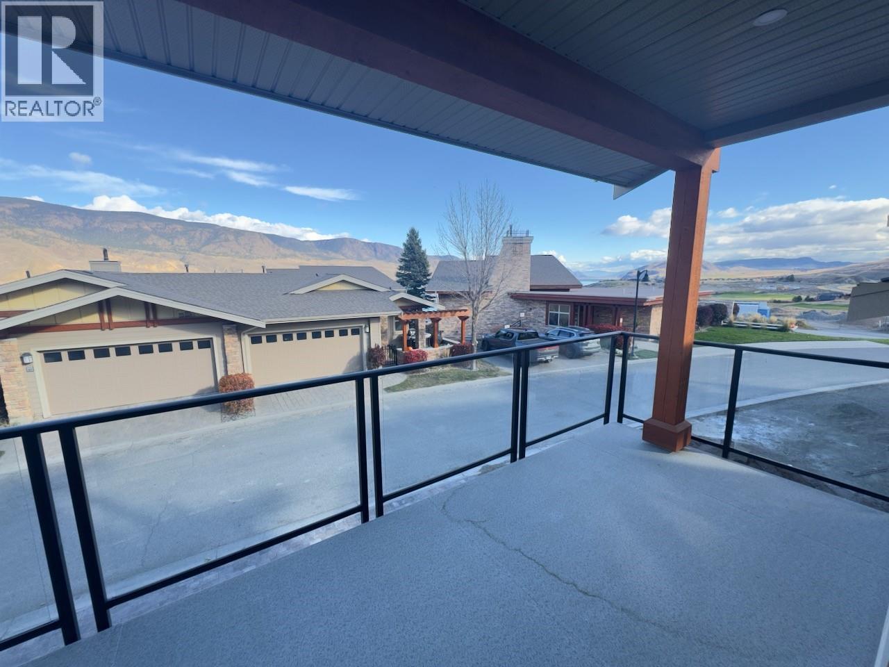 #18 130 COLEBROOK RD ROAD - 12